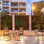 Apartment Eden Garden